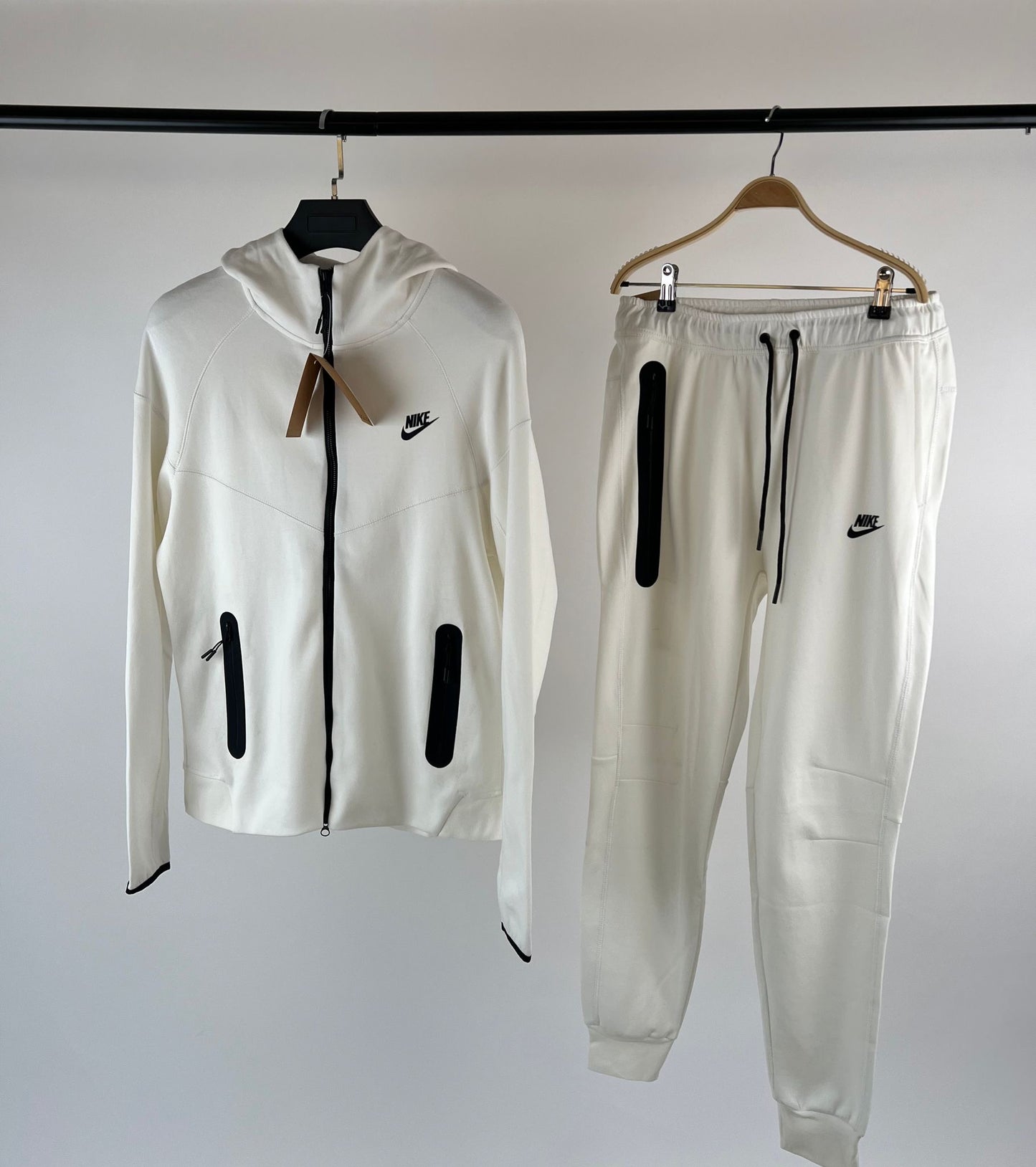 CHANDAL NIKE TECH