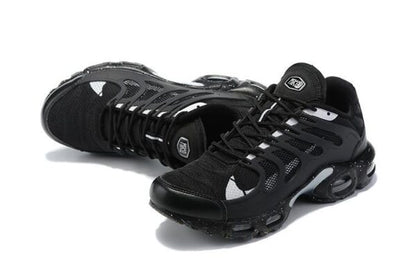 Air Max Black Terrascape Plus Black and White