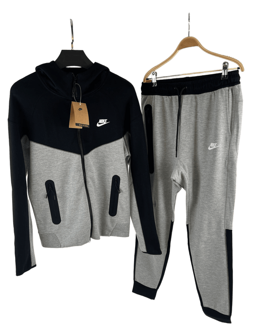 CHANDAL NIKE TECH