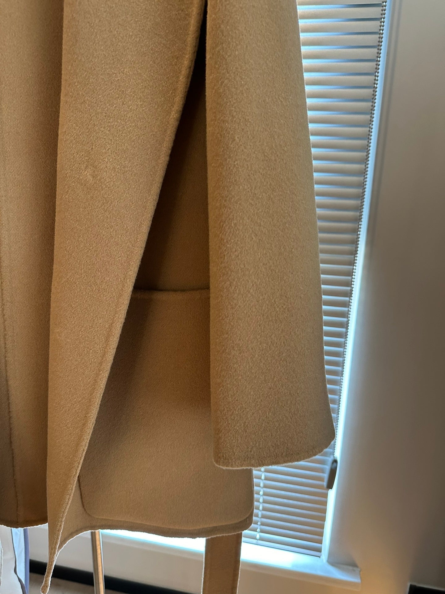 Abrigo Loewe Caqui Marrón Cachemir
